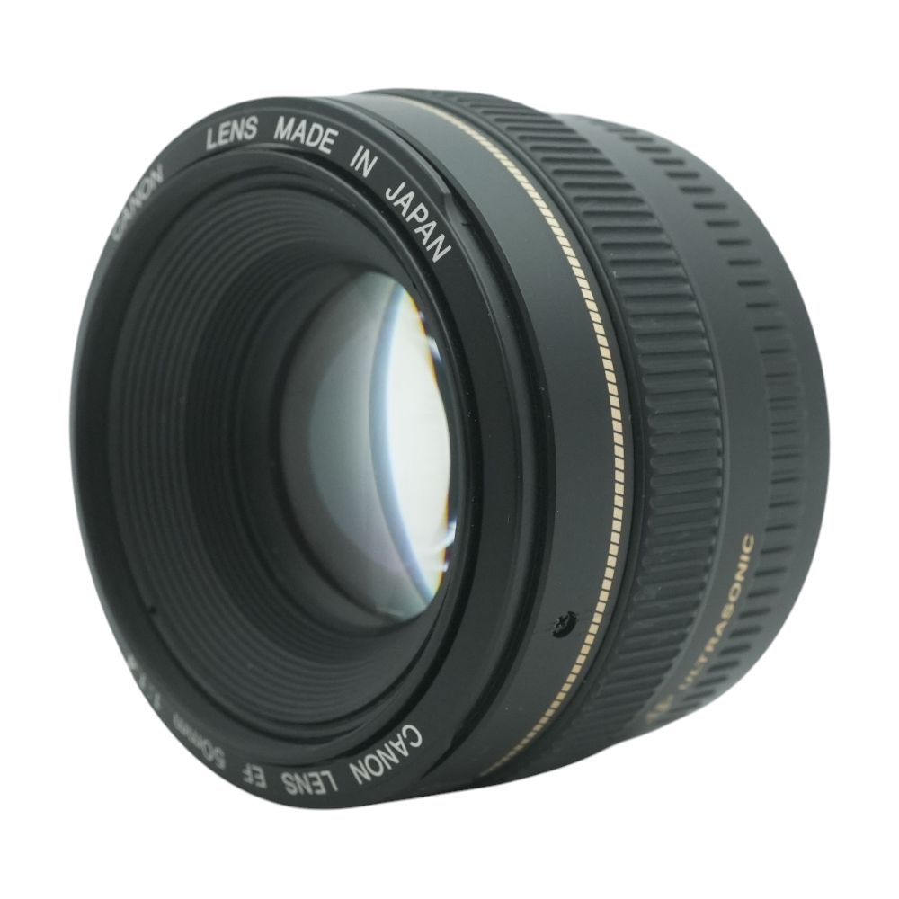 EF 50mm f/1.4 USM Lens – Unclaimed Baggage