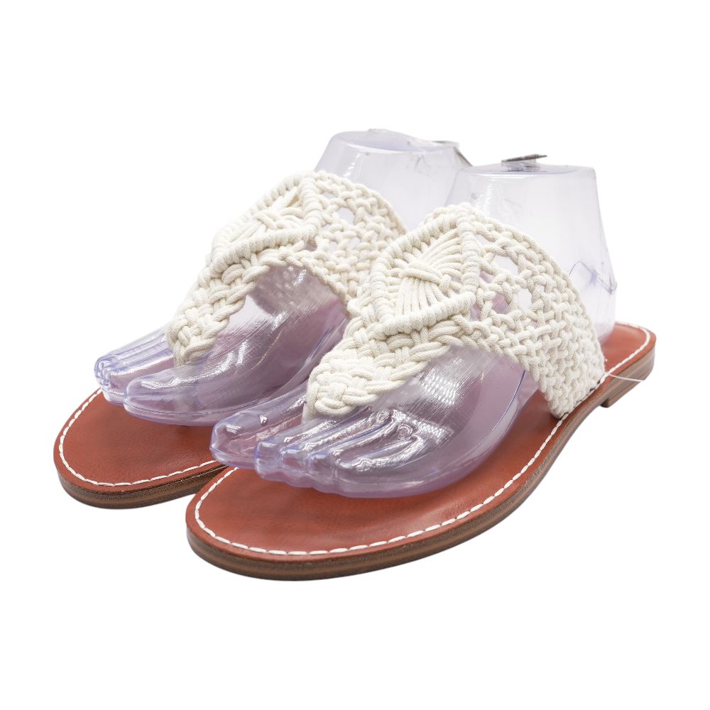 White Flat Sandals – Unclaimed Baggage - Main Image