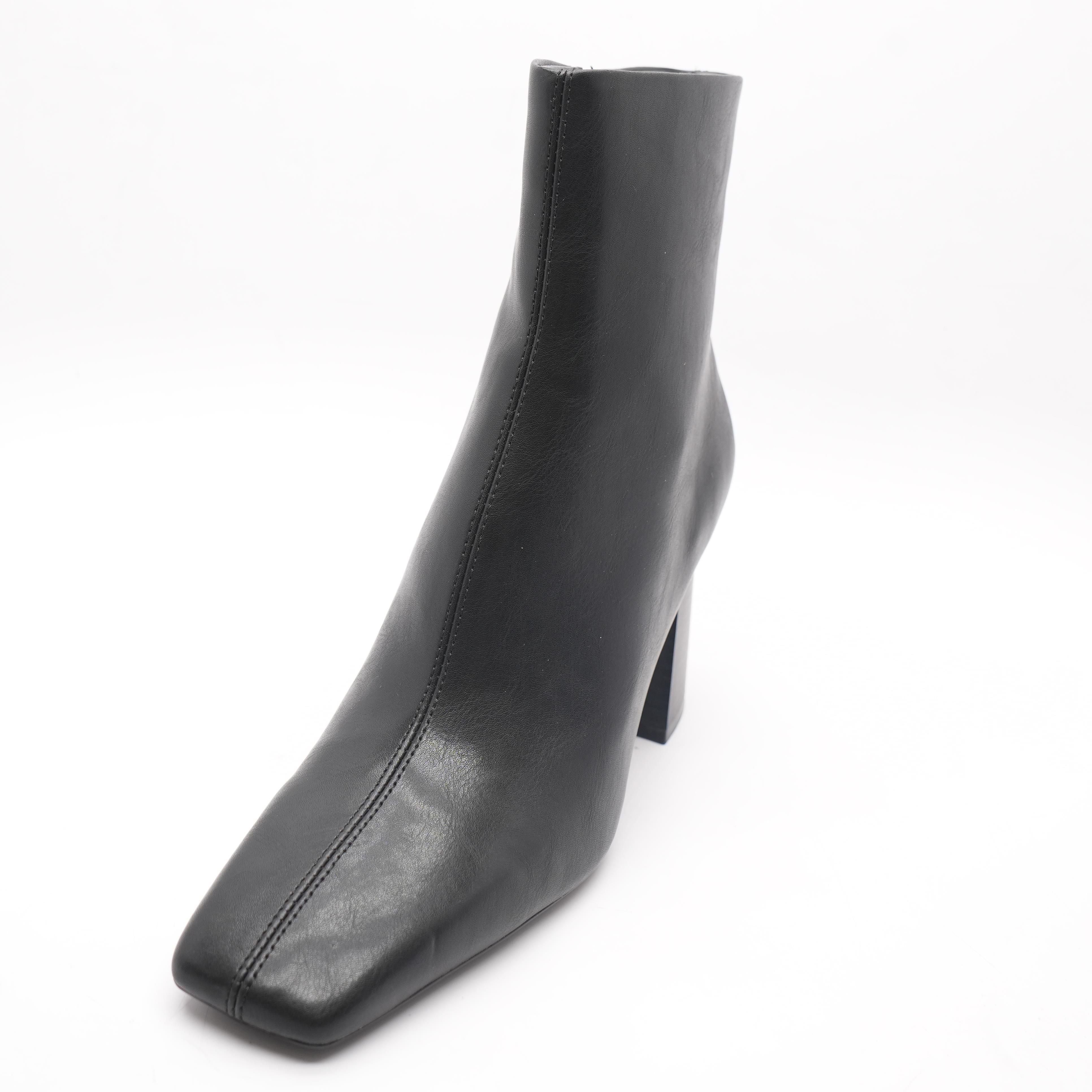Black Botin Ankle Boots