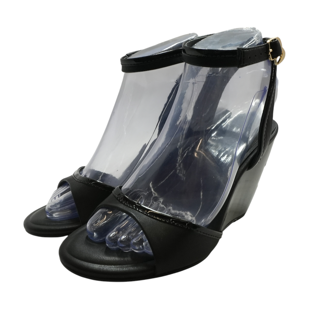 Black Wedged Sandals – Unclaimed Baggage