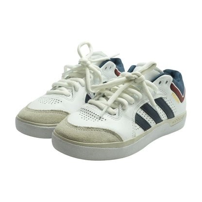 White Low Top Athletic Shoes