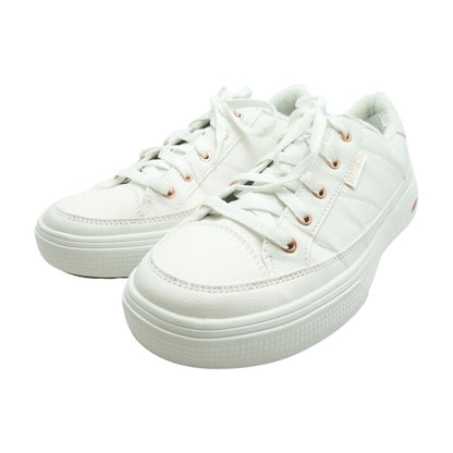 On My Way Arch Fit White Low Top Athletic Shoes