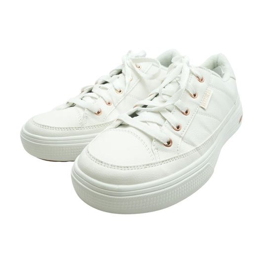 On My Way Arch Fit White Low Top Athletic Shoes