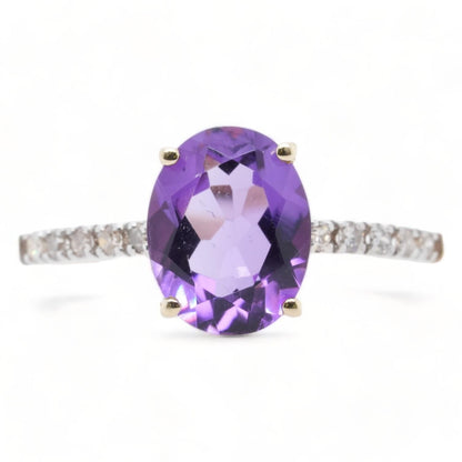 14K Gold Oval Amethyst With Diamond Accents Ring