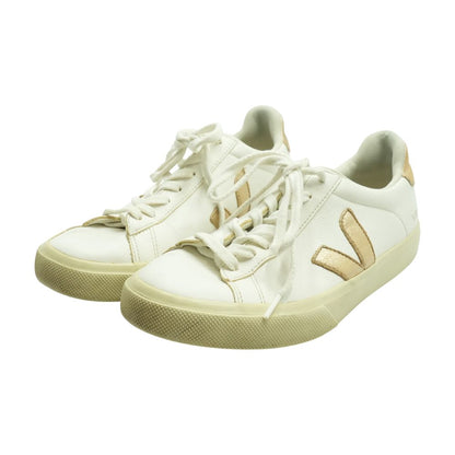 White Low Top Athletic Shoes