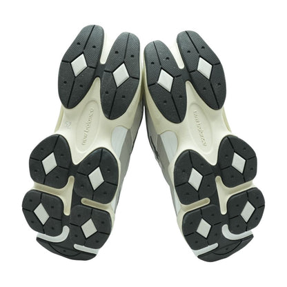 9060 Gray Athletic Shoes