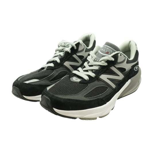 990 Black Low Top Athletic Shoes