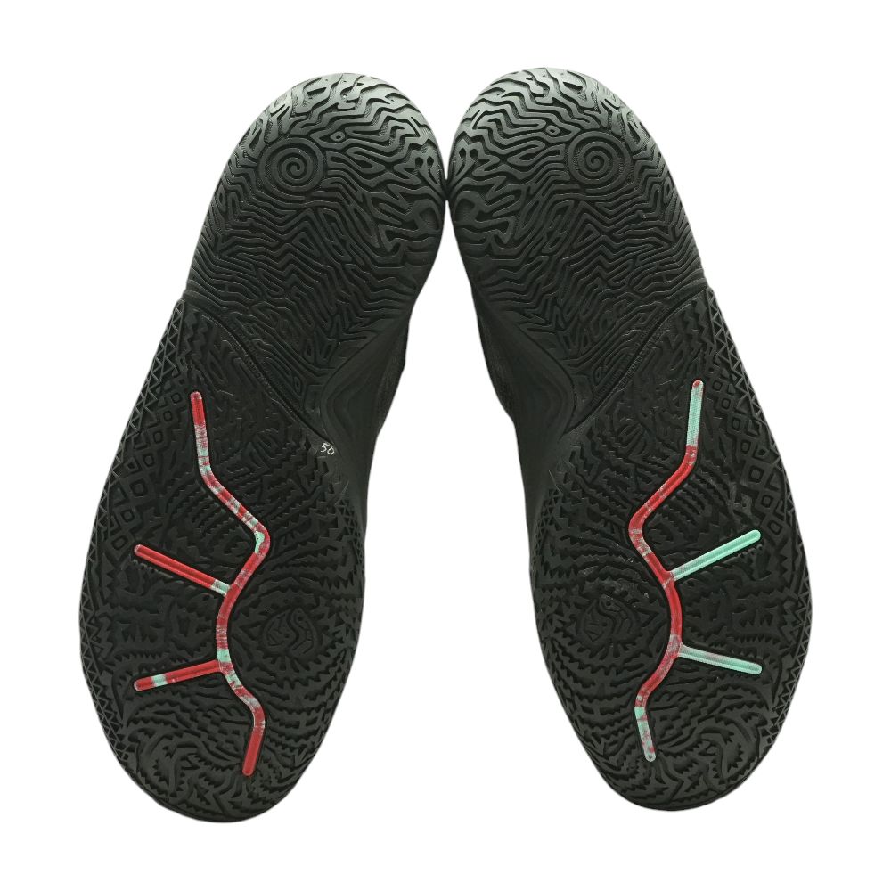 Anta Kai 2 Black Low Top Athletic Shoes – Unclaimed Baggage