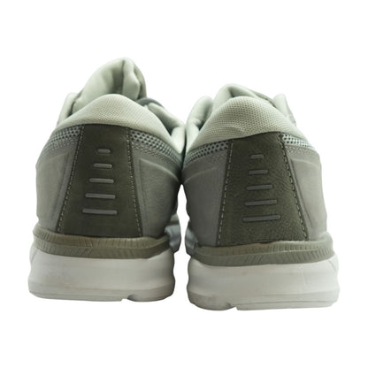 Pivot Sneakers Gray Low Top Athletic Shoes