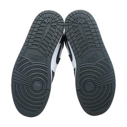 Jordan 1 Mid SE Black and White High Top Athletic Shoes