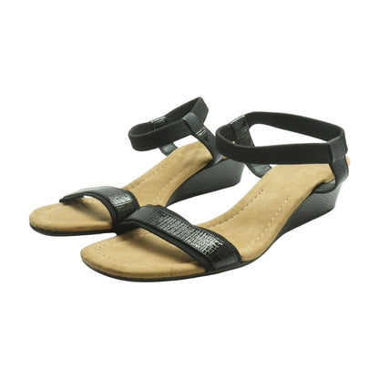 Black Wedged Sandals