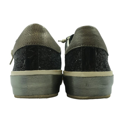 Zina Black Low Top Athletic Shoes