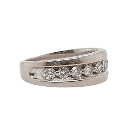 14K White Gold Round Diamond Band