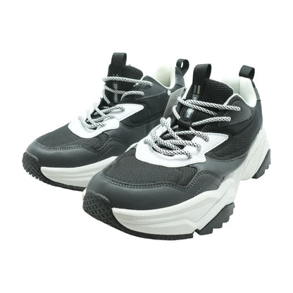 Wayno Black Low Top Athletic Shoes