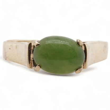 14K Gold Oval Green Stone Ring