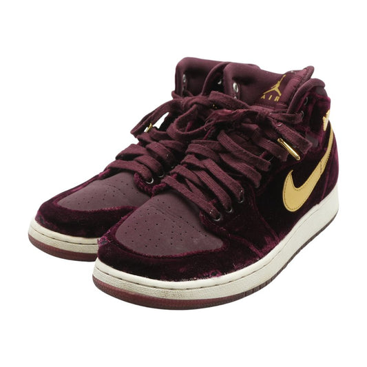 Jordan 1 Retro Burgundy High Top Athletic Shoes