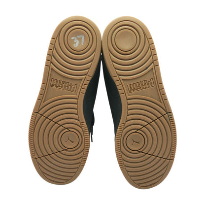 Black Low Top Athletic Shoes