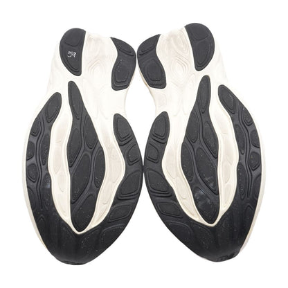 1080 Black Low Top Athletic Shoes