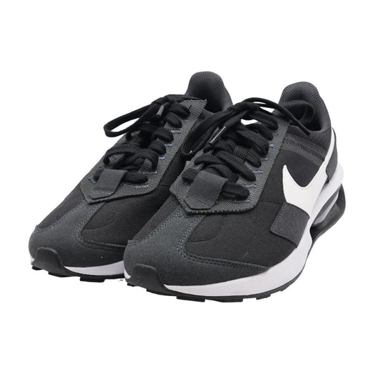 Air Max Pre-Day Black Low Top Athletic Shoes