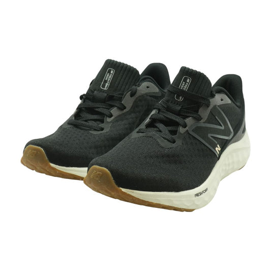 Fresh Foam Arishi v4 Black Low Top Athletic Shoes