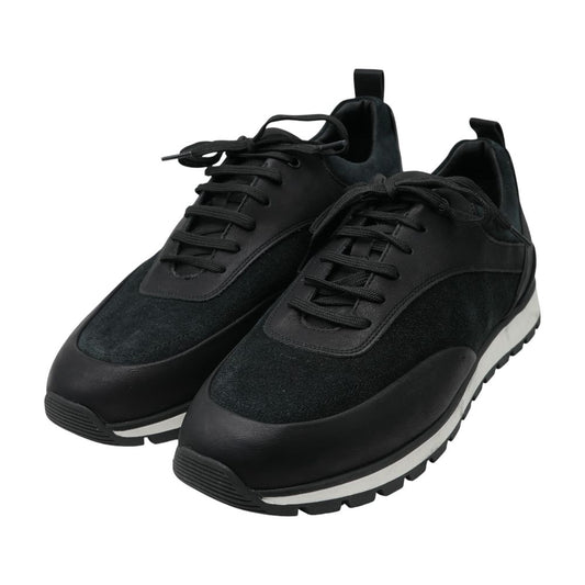 Black Low Top Athletic Shoes