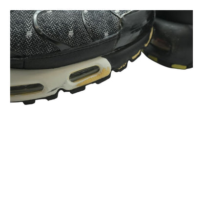 Air Max Plus SE Charcoal Low Top Athletic Shoes
