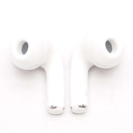 Apple AirPods with Charging Case 2nd Gen