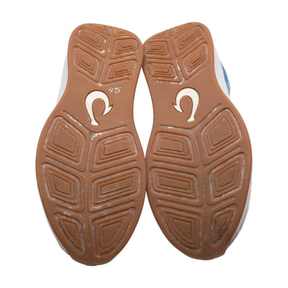 Blue Low Top Athletic Shoes