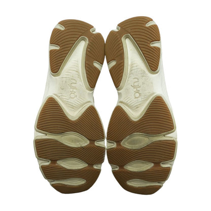 Devotion Tan Low Top Athletic Shoes