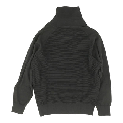 Black Solid V-neck Sweater