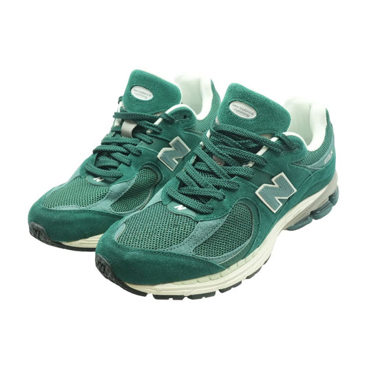 2002R Green Low Top Athletic Shoes