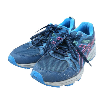 Blue Low Top Athletic Shoes