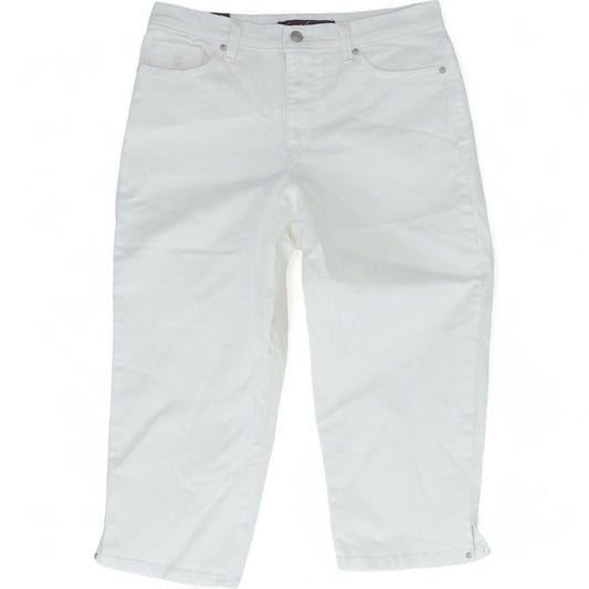 White Solid Capri Jeans