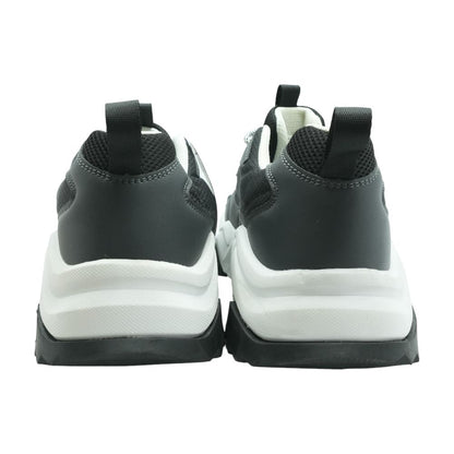 Wayno Black Low Top Athletic Shoes