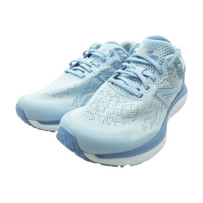 680 Blue Low Top Athletic Shoes