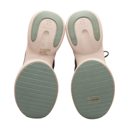 Mindful Gray Low Top Athletic Shoes