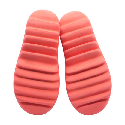 Geiger Red Athletic Slide