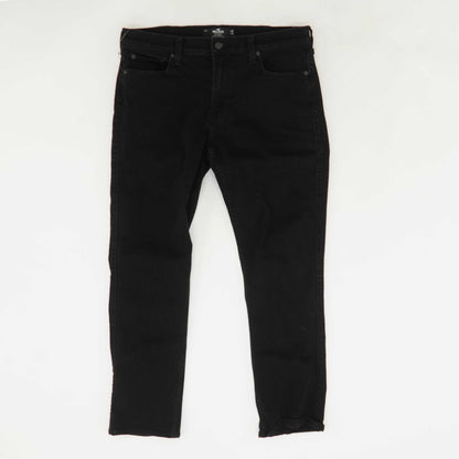 Black Solid Slim Jeans