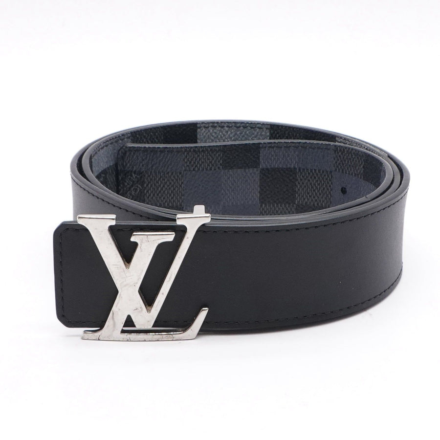 Leather belt Louis Vuitton White size S International in Leather