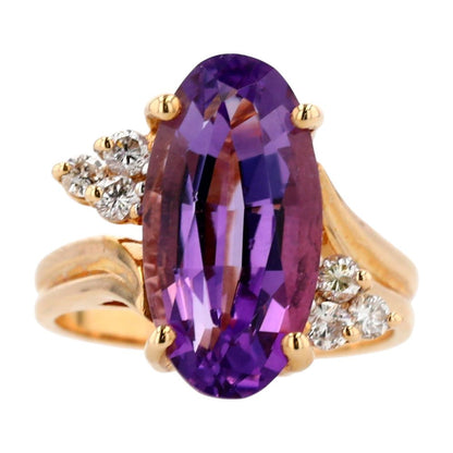 14K Gold Elongated Oval Center Amethyst Cocktail Ring W/ Small Diamond Accents