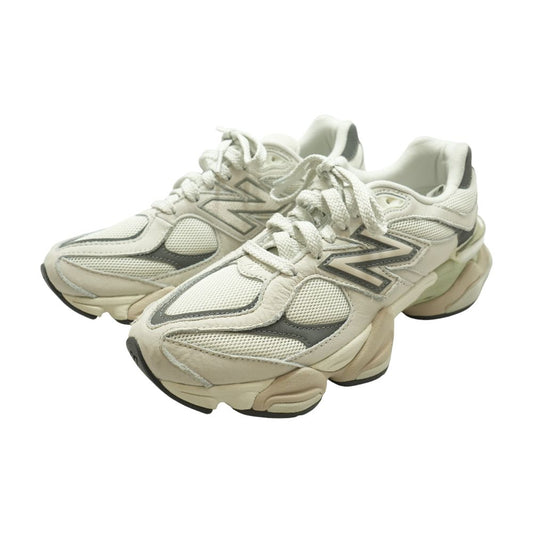 9060 White Low Top Athletic Shoes