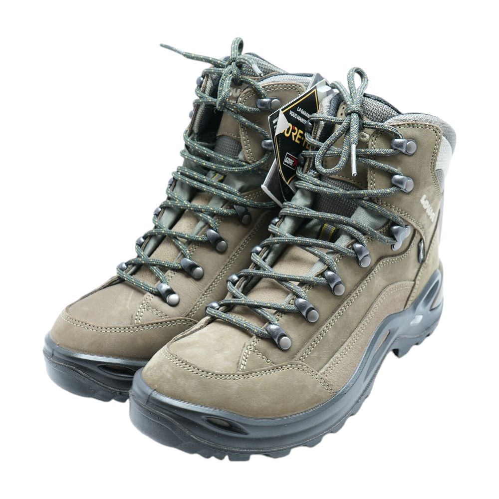 Brown Hiking Boots – Unclaimed Baggage