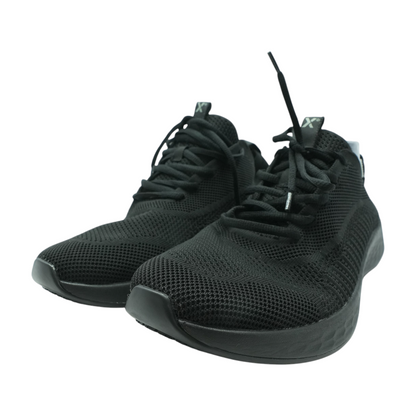 Black Low-Top Athletic Shoes