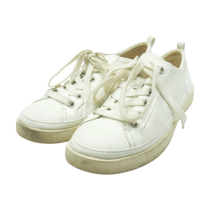 Winny Low-Top Athletic Shoes