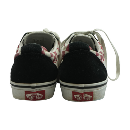 Old Skool Low-Top Athletic Shoes