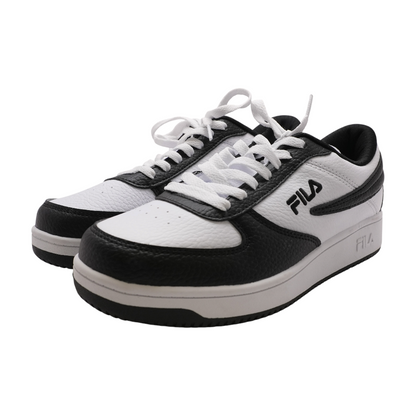 A Low Low-Top Athletic Shoes