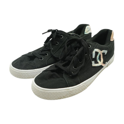 Chelsea Black Low Top Athletic Shoes