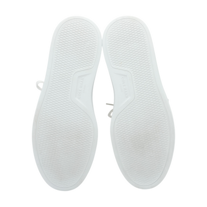 White Low-Top Casual Shoes
