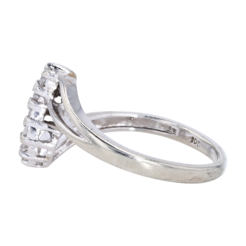 1/10 ctw 10K White Gold Diamond Fashion Ring