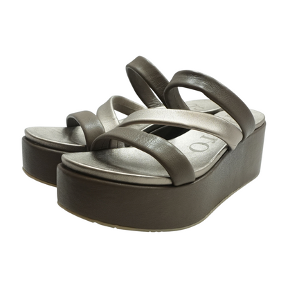Gray Heels